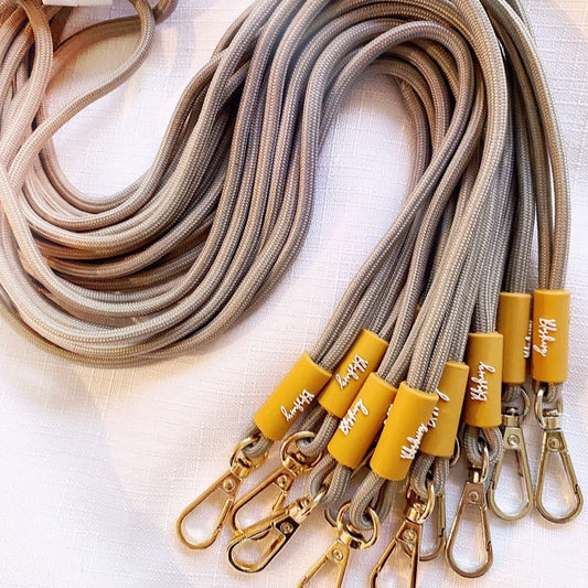 paracord lanyard in grey and brown colours